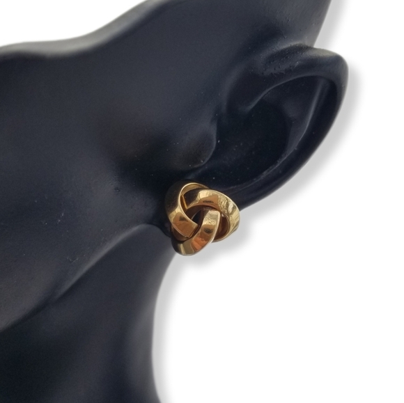 NAPIER VINTAGE GOLDTONE LOVE KNOT CLIP ON EARRINGS - Picture 1 of 6